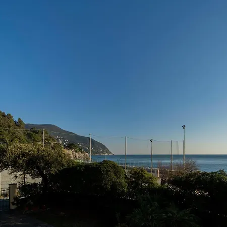 111 - Casa La Secca Vista Mare, 100metri Dalla E Mare *