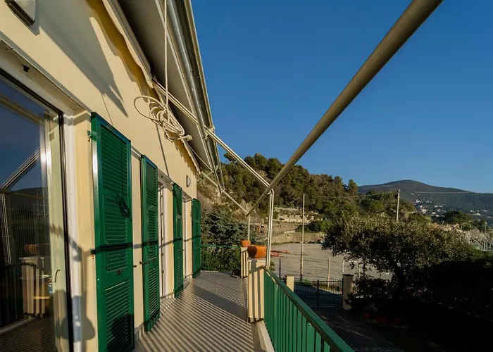111 - Casa La Secca Vista Mare, 100metri Dalla E Mare Apartman Moneglia
